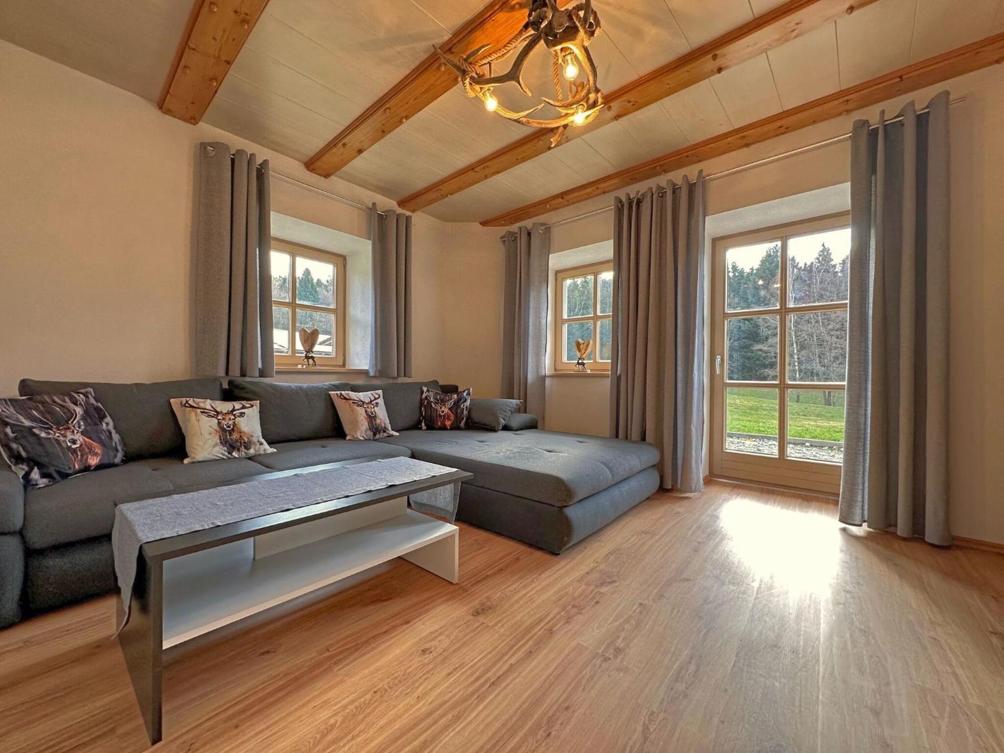 Ferienwohnung Im Bayerischen Wald Mit Terrasse Viechtach Luaran gambar
